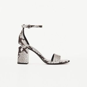 [ALEXANDER WANG] 🆕 Abby Roccia Snake Sandal (37)